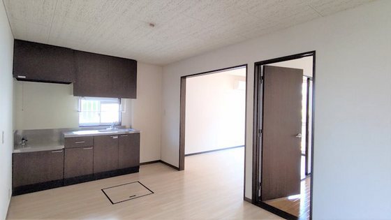 ドミ・アゼリアⅡ D