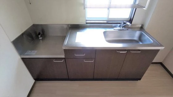 ドミ・アゼリアⅡ D