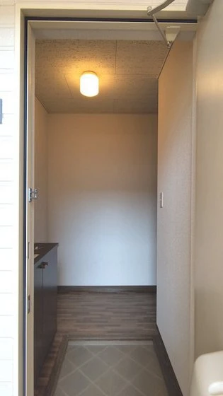 ドミ・アゼリアⅡ D