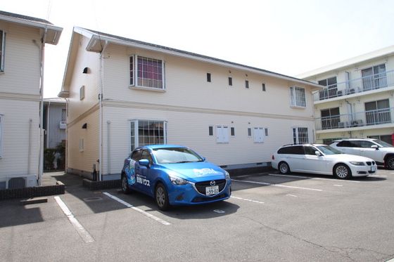 ドミ・アゼリアⅡ D