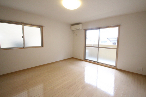 ピアグロリア奥田