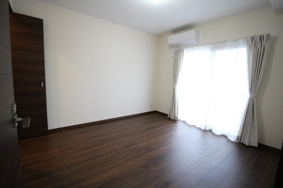 ロイヤルガーデンシティ桑田町