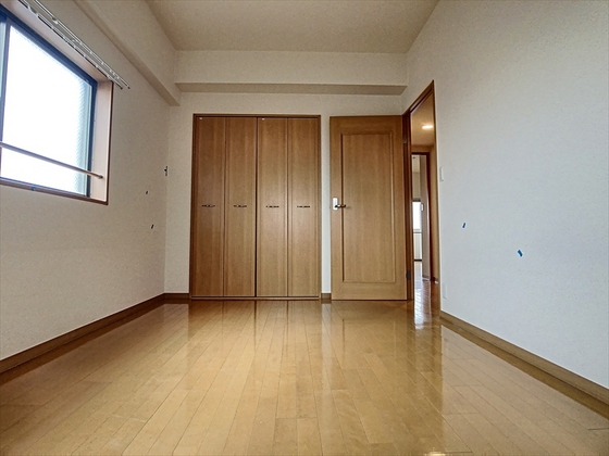 ル・サンク西市