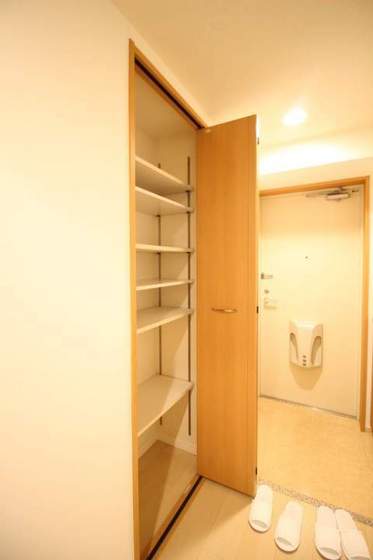 ル・サンク西市