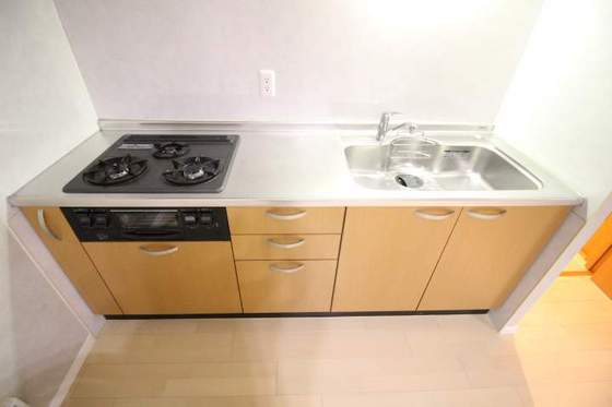 ル・サンク西市