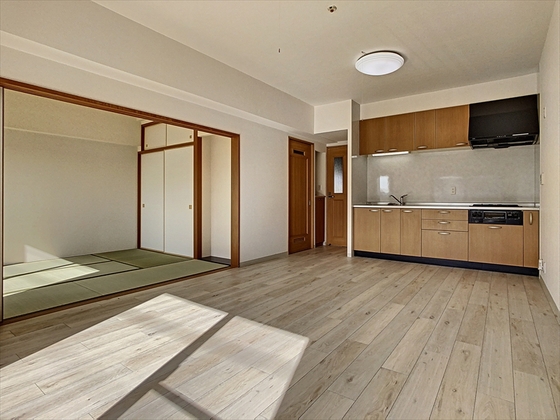 ル・サンク西市