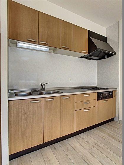 ル・サンク西市