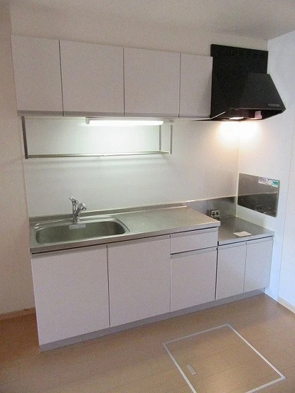 ウィステリア ガーデンB