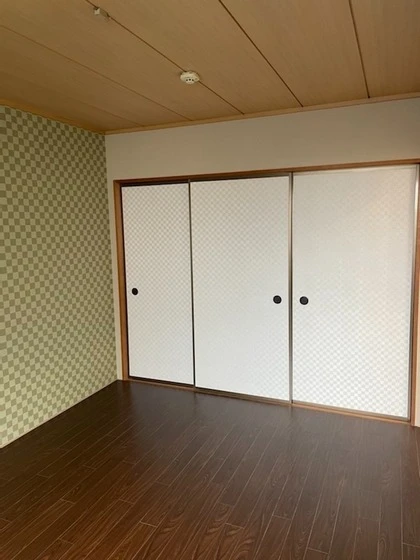 ステラマリス田中 B