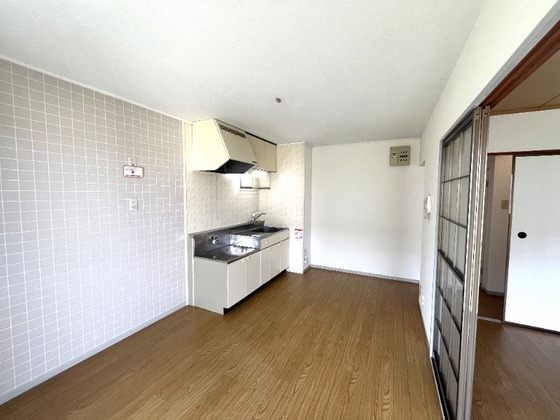 ステラマリス田中 B