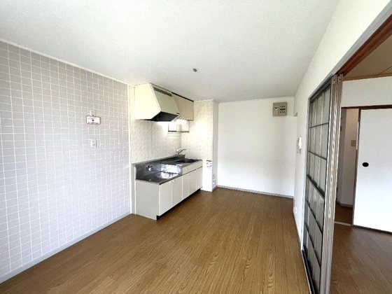 ステラマリス田中 B