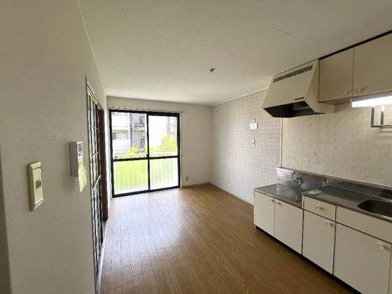 ステラマリス田中 B