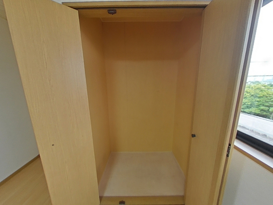 シェーンブルグE棟