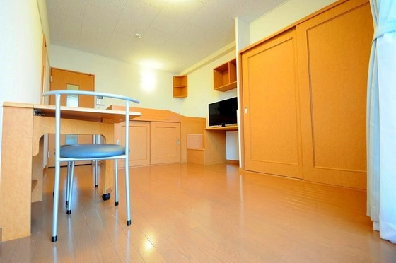 レオパレスアークハイツ