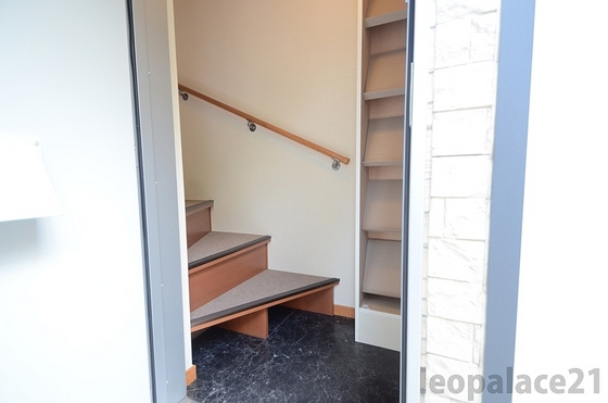 レオパレス藤花