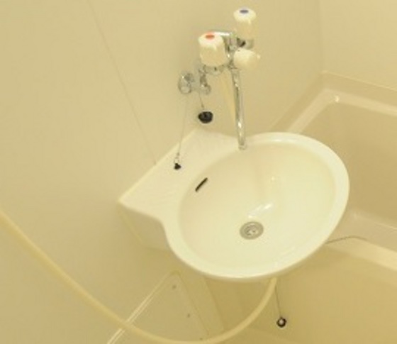 レオパレス瀬戸西