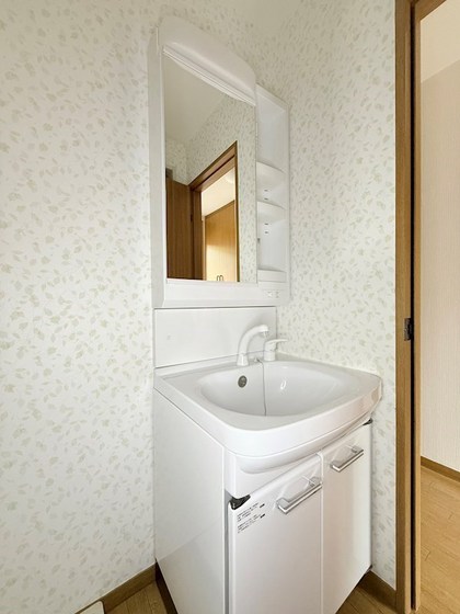 あさひリバージュ B