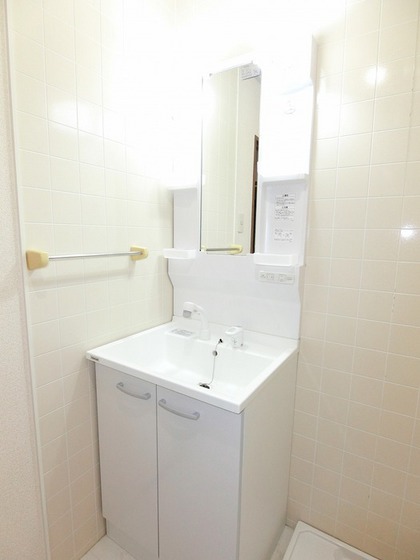 メゾンつつじケ丘 C棟