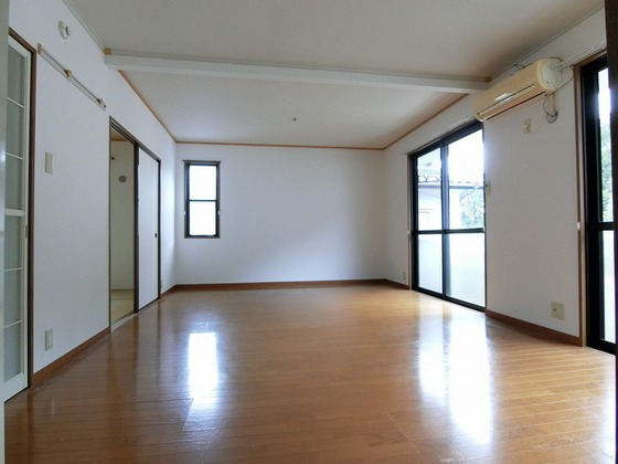 メゾンつつじケ丘 C棟