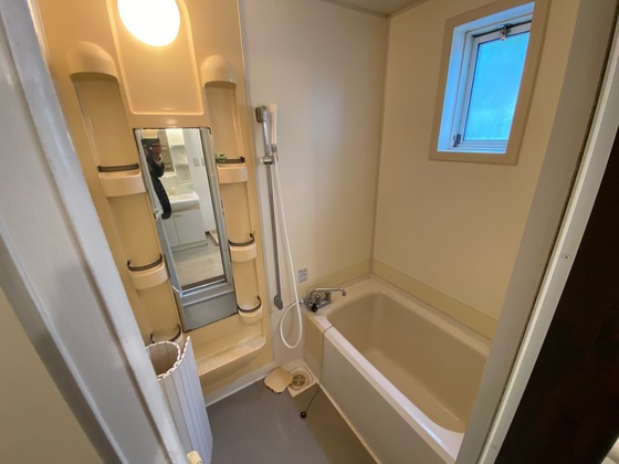 センチュリー・妹尾 A