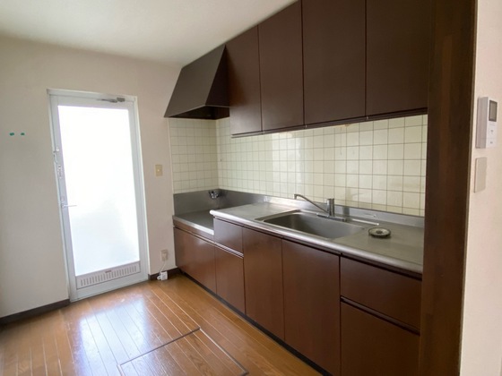 センチュリー・妹尾 A