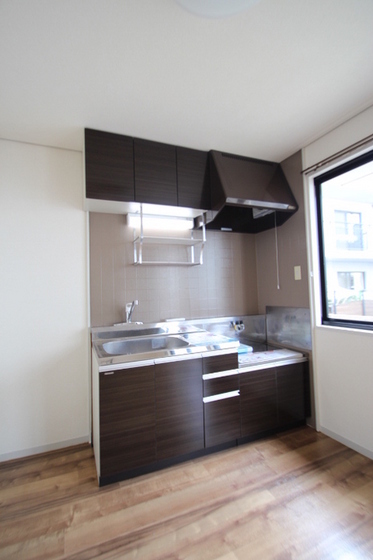 エントピア芳泉 B棟