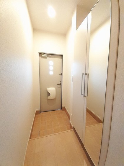 カレントレジデンス B