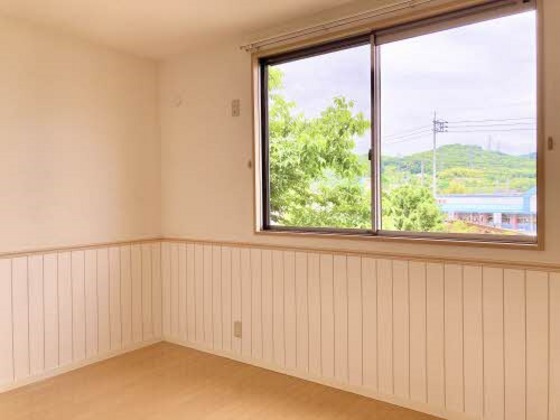 プリムべール城東 弐番館