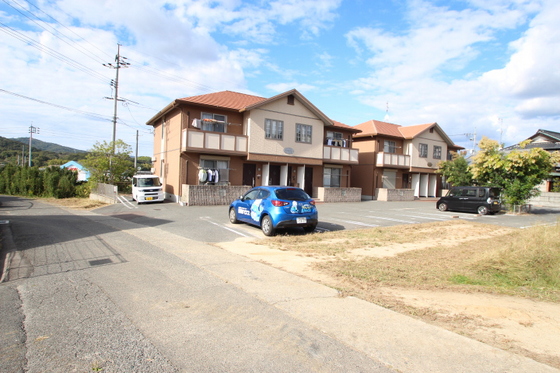 プリムべール城東 弐番館