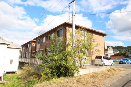 プリムべール城東 弐番館