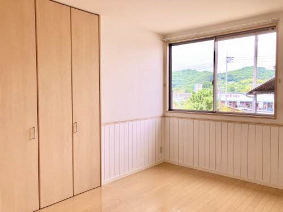 プリムべール城東 弐番館