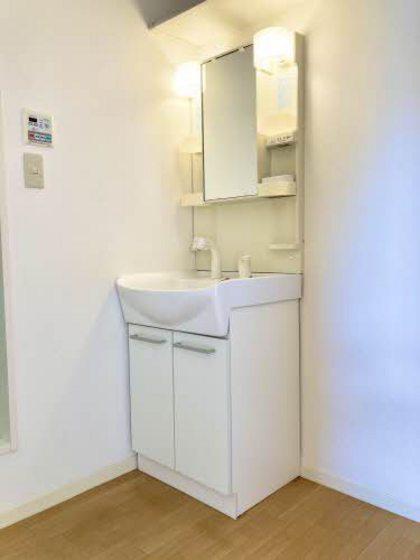 プリムべール城東 弐番館