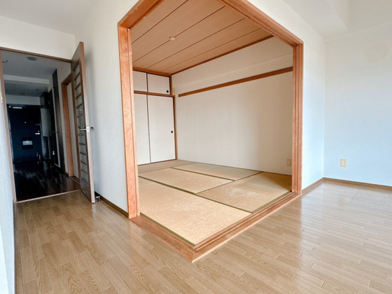 エメラルドマンション中山南壱番館