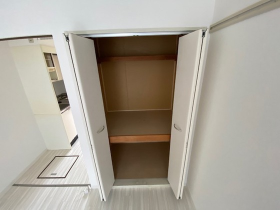 セジュール久保田 B