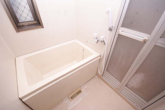 シティハイム己斐 A棟