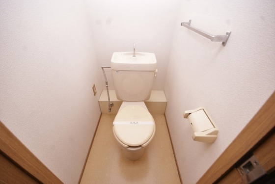 シティハイム己斐 A棟