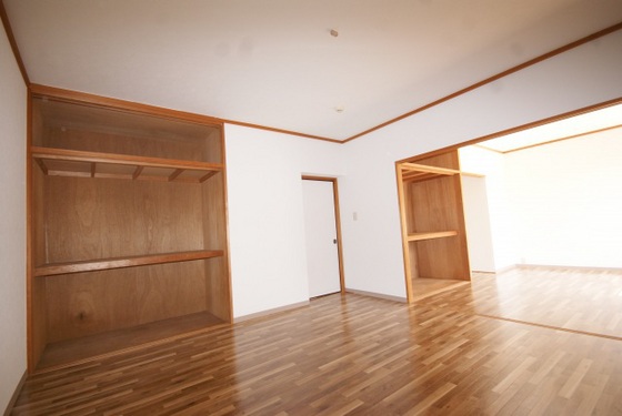 シティハイム己斐 A棟