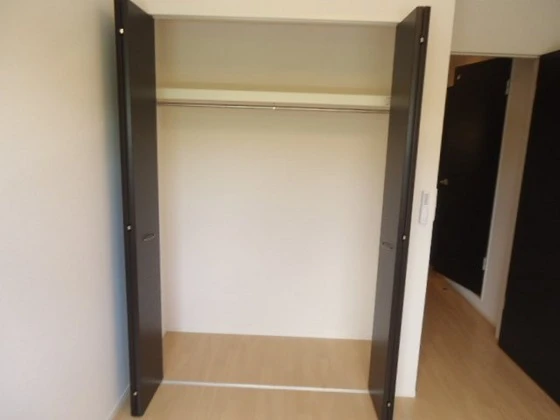 メゾン クリスタル