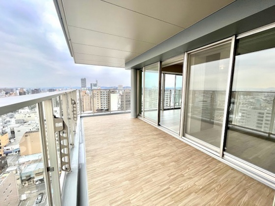 ライオンズタワー岡山千日前