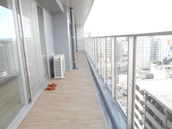 ライオンズタワー岡山千日前