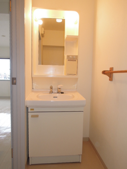 グランデュール医大南