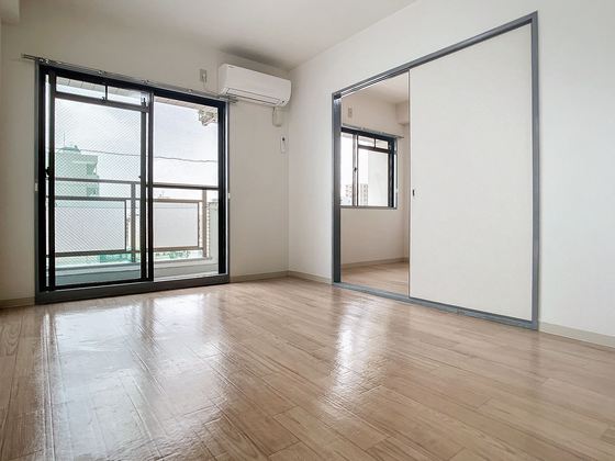 グランデュール医大南