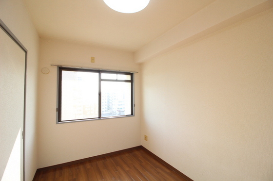 グランデュール医大南