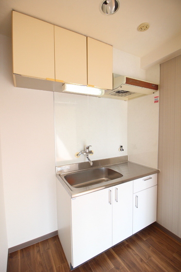 グランデュール医大南