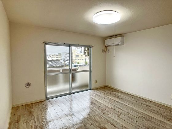 パークウェイ高島