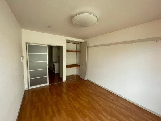 ラフォーレ津高