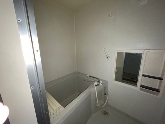 ラフォーレ津高