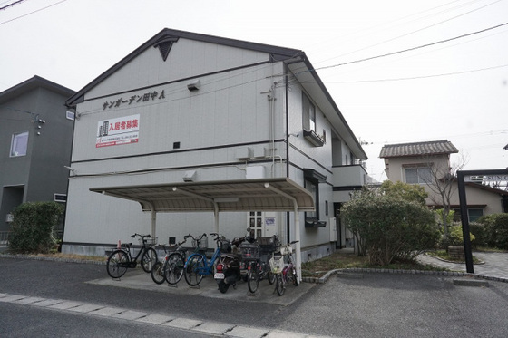 サンガーデン田中 A