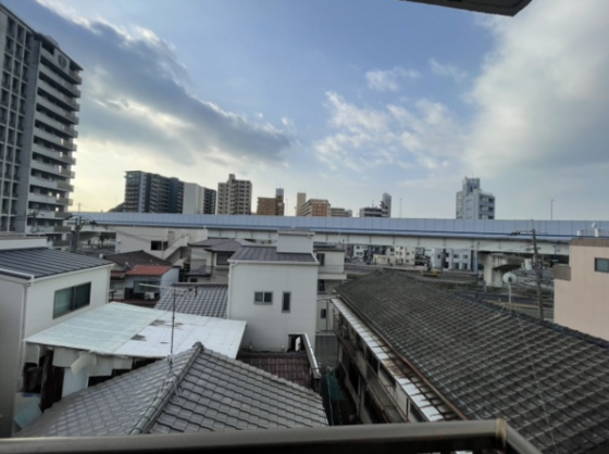 栄能マンション