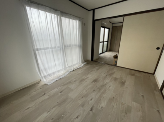 栄能マンション